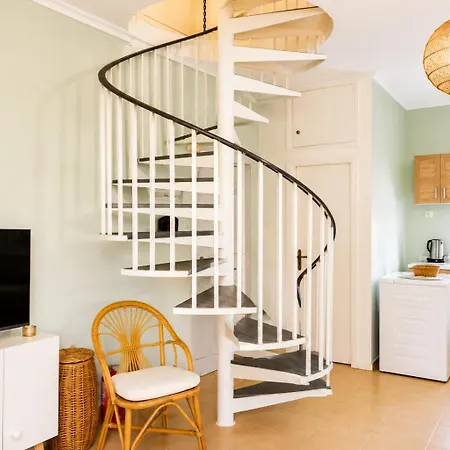 Aegean Pearl Maisonette Near And Free Parking Апартаменты *